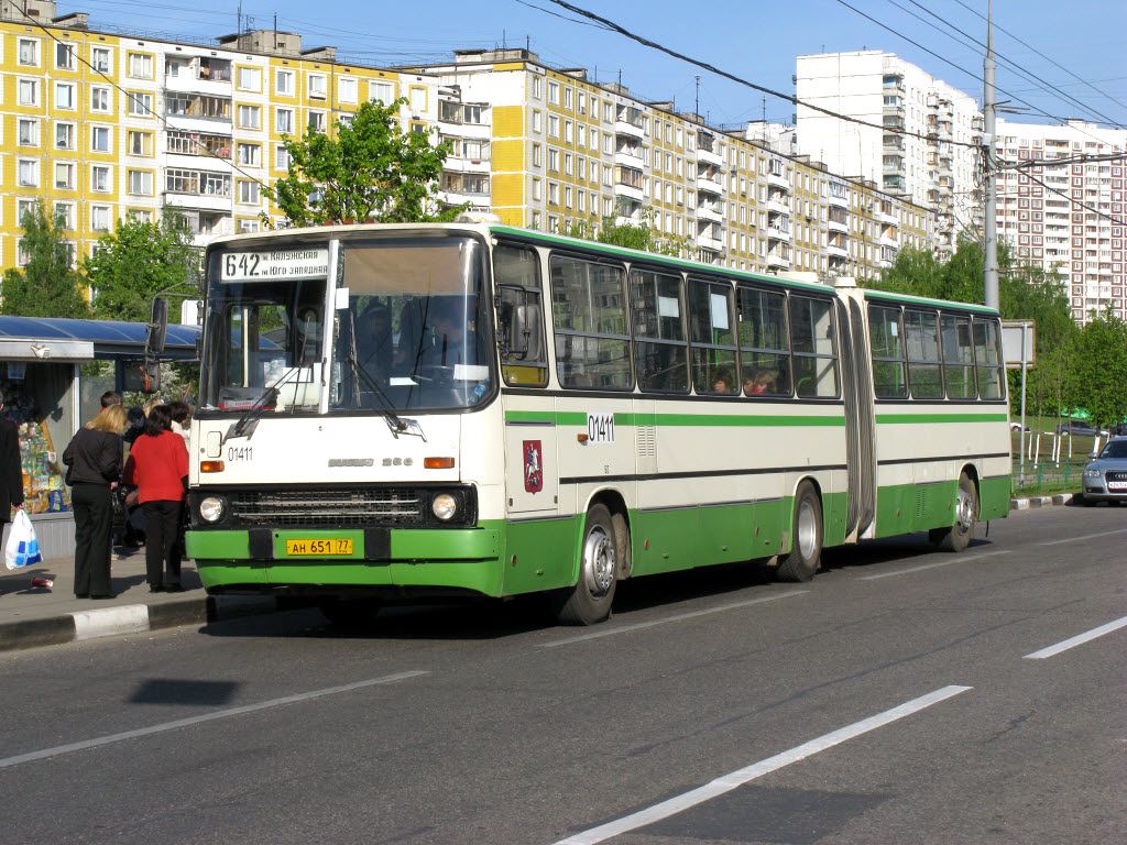 Moscow, Ikarus 280.33M # 01411