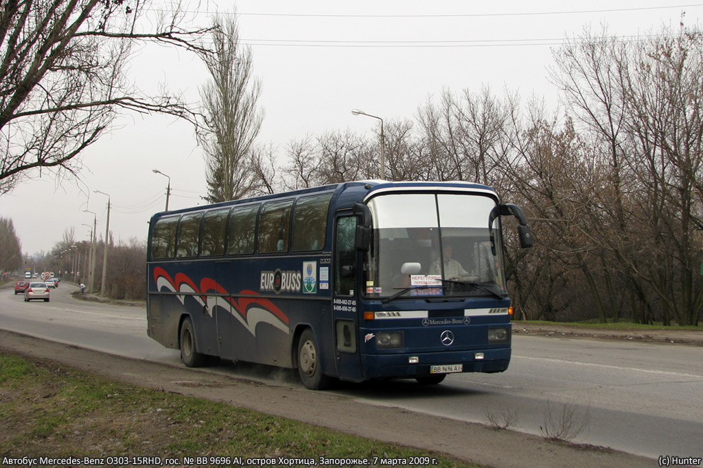 Автобус Мерседес Бенц о303 15knp