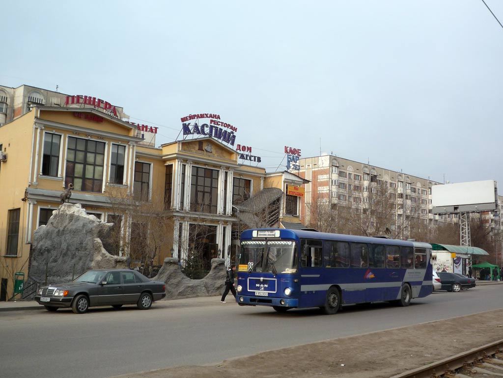 Almaty, MAN 789 SÜ240 # A 854 HOO