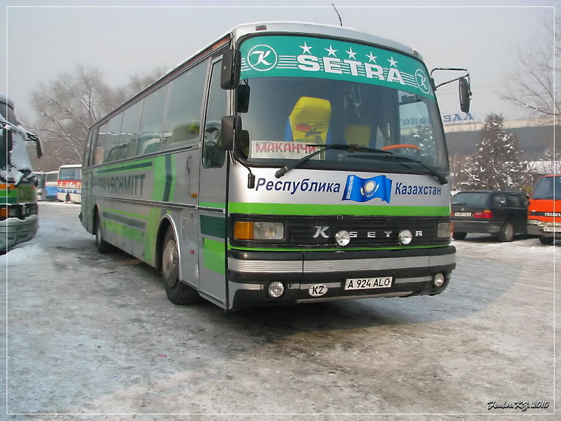 Setra 215h