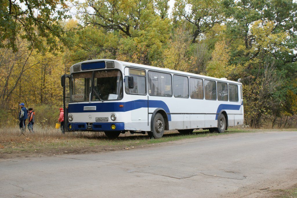 Volgograd region, Mercedes-Benz O307 # А 862 КМ 34