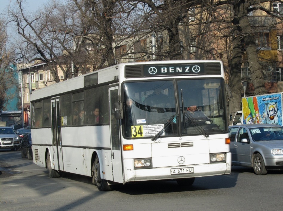 Almaty, Mercedes-Benz O407 # A 671 FU