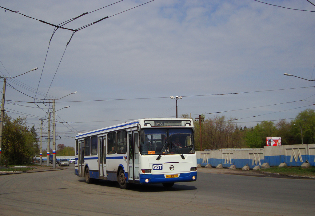 Omsk region, LiAZ-5256.45 # 687