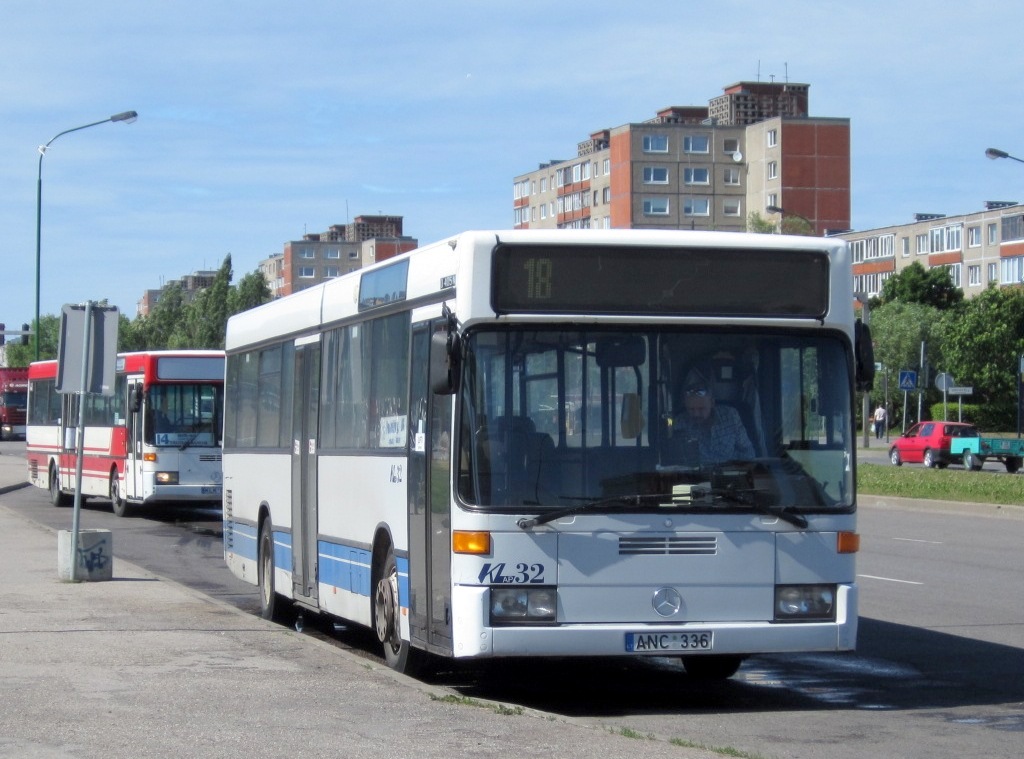 Lithuania, Mercedes-Benz O405N # 32