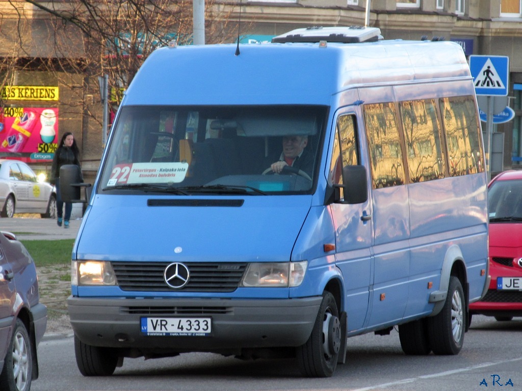 Latvia, Mercedes-Benz Sprinter 412D # VR-4333