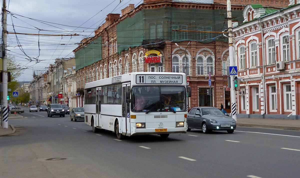 Saratov region, Mercedes-Benz O405 # АХ 964 64