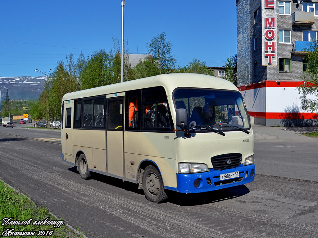 Murmansk region, Hyundai County SWB C08 (RZGA) # Т 588 МА 51