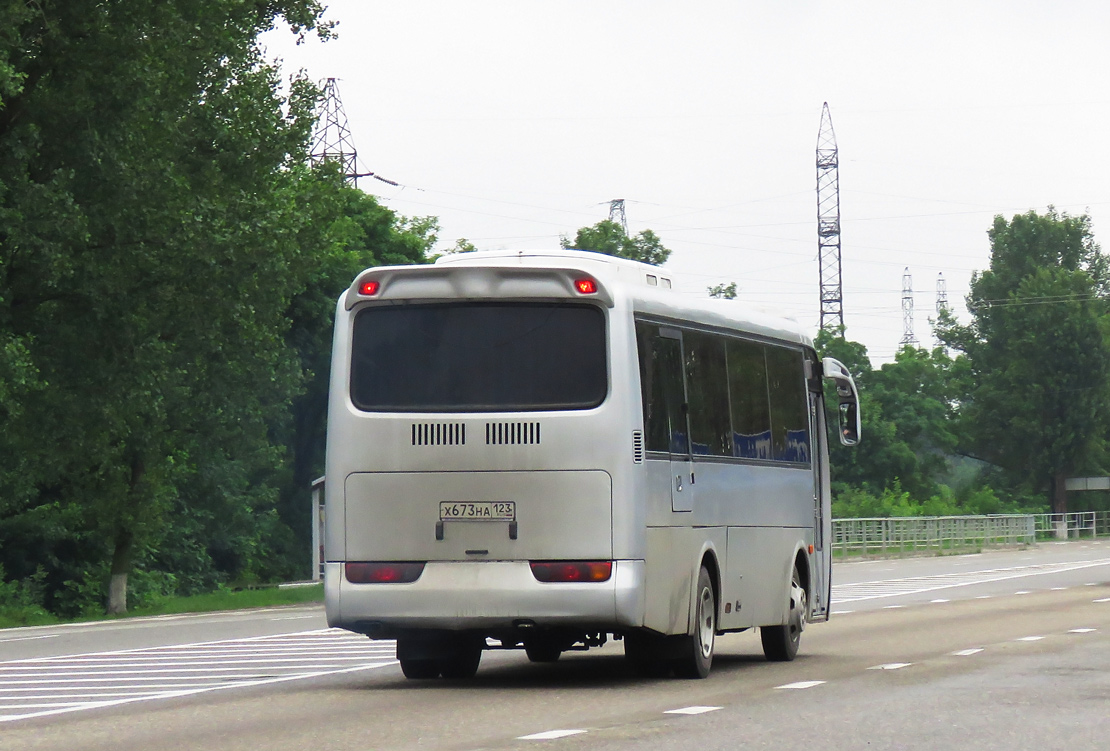 Krasnodar region, Hyundai AeroTown # Х 673 НА 123