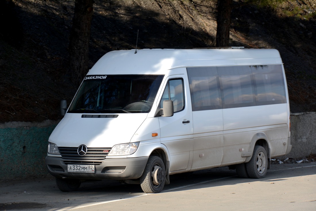 Mercedes Benz Sprinter 212