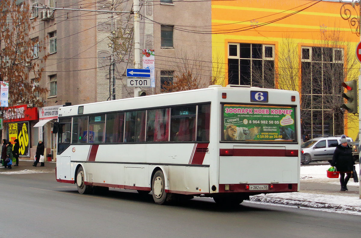 Saratov region, Mercedes-Benz O405 # Р 382 ЕХ 58
