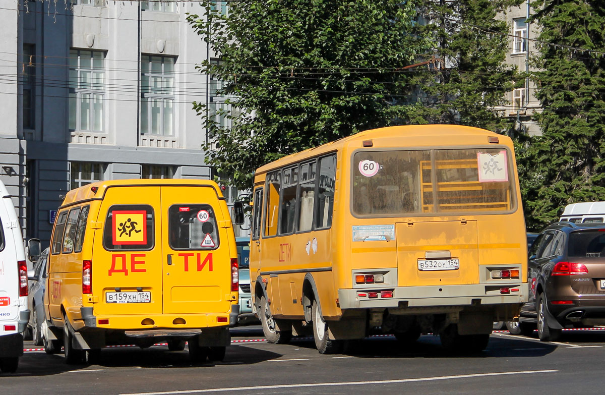 Novosibirsk region, GAZ-322121 (X96) # В 159 ХН 154; Novosibirsk region, PAZ-32053-70 (EX, CX, BX) # В 532 ОУ 154