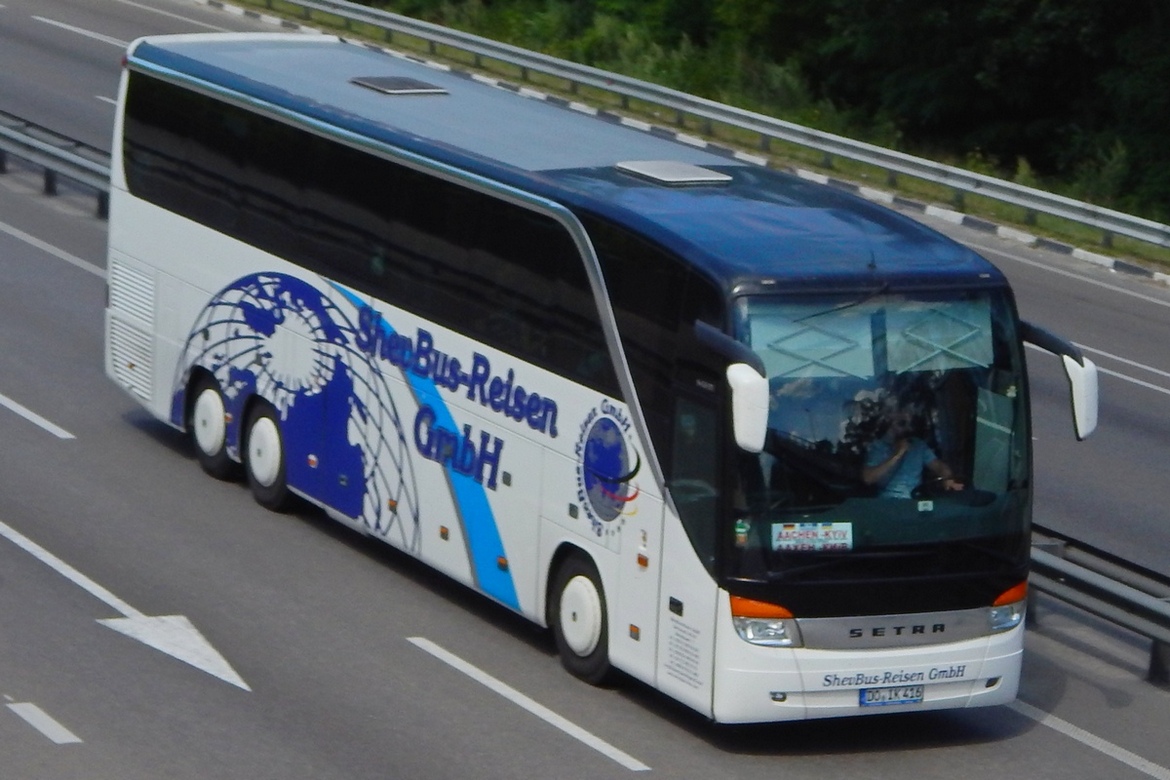 Setra s 416