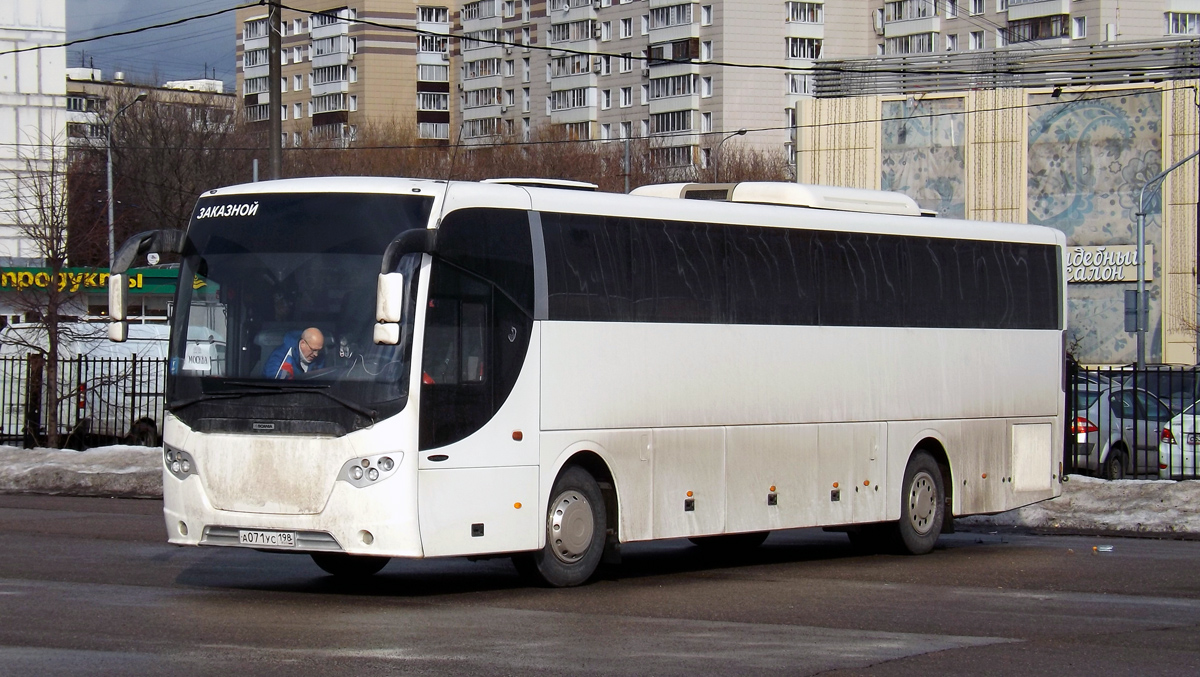 Saint Petersburg, Scania OmniExpress 340 # А 071 УС 198