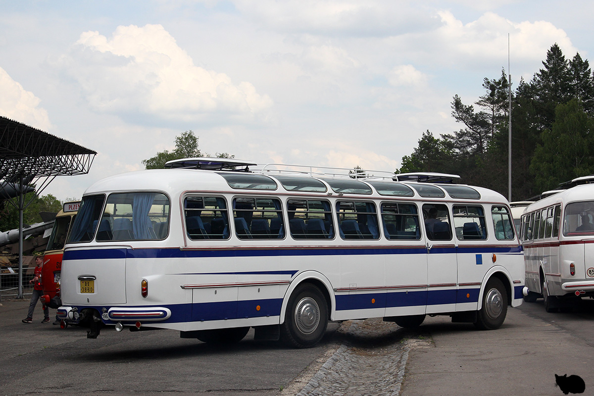 Czech Republic, Škoda 706 RTO LUX # AX 38-60