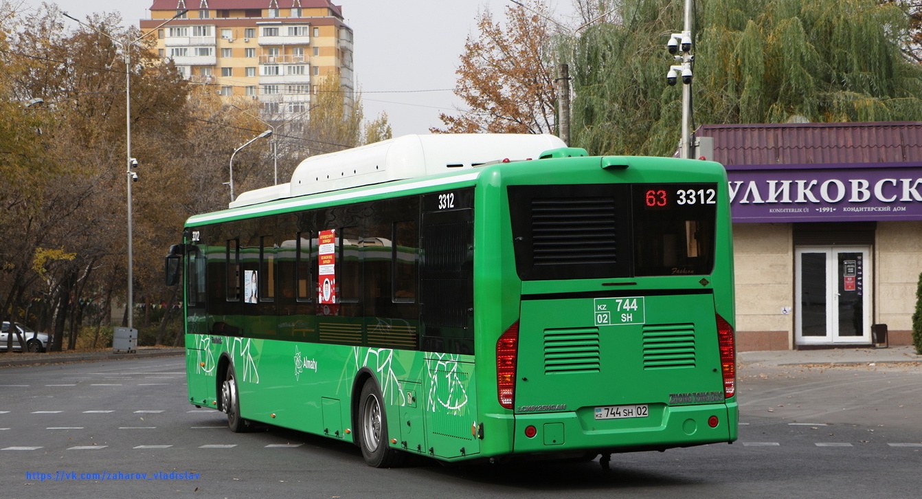 Almaty, Zhong Tong LCK6125HGAN # 3312
