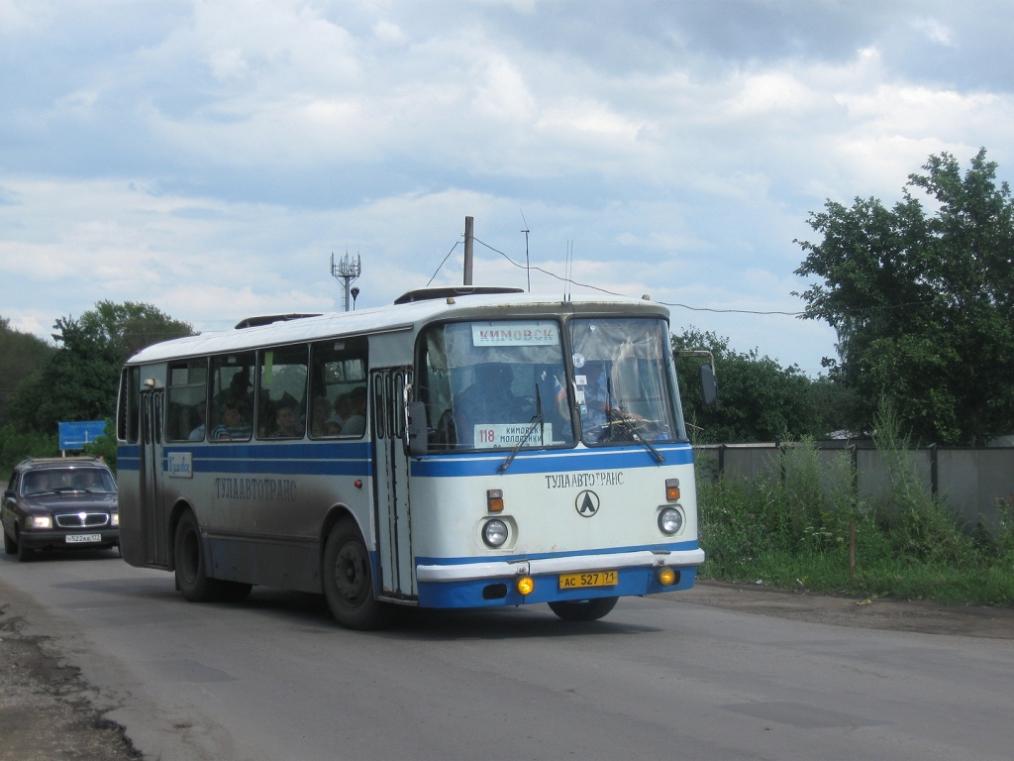 Номер автовокзала новомосковск. ЛАЗ 695н Тула. 107 Автобус Новомосковск. 107 Кимовск Новомосковск. Тульская область, Кимовск, автостанция.