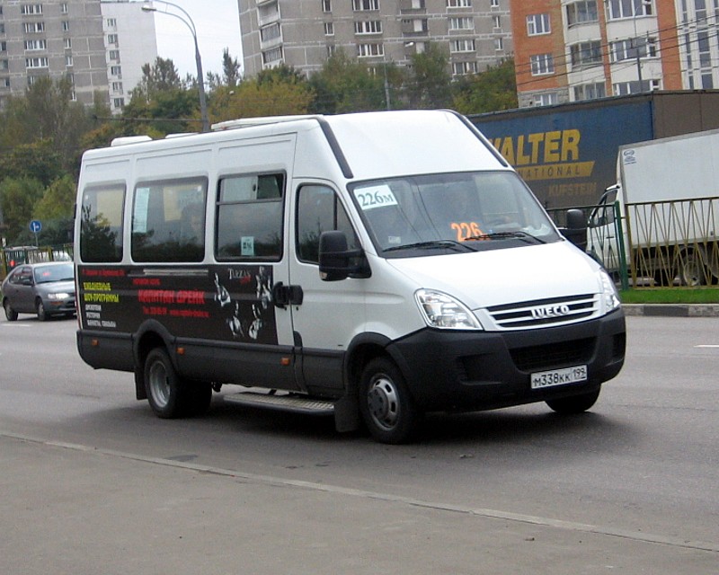 338 автобус остановки. Самотлор-НН-32402 (Iveco Daily 50c15vh). Iveco Daily 32402. Iveco 50c15vh Daily. Автобус 338 Железнодорожный Щелковская.