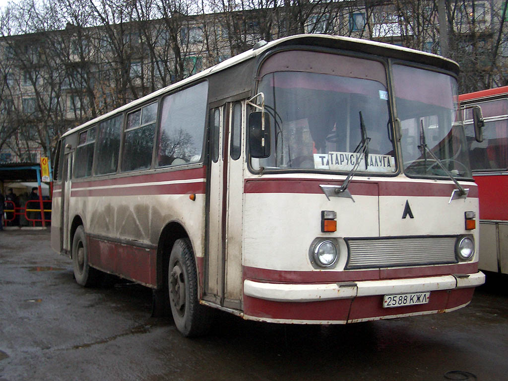 Автобус серпухов тарусская. ЛАЗ-695 Калуга. ЛАЗ 695 876. ЛАЗ 695 Припять 1986. Автобус 518 Таруса Калуга.