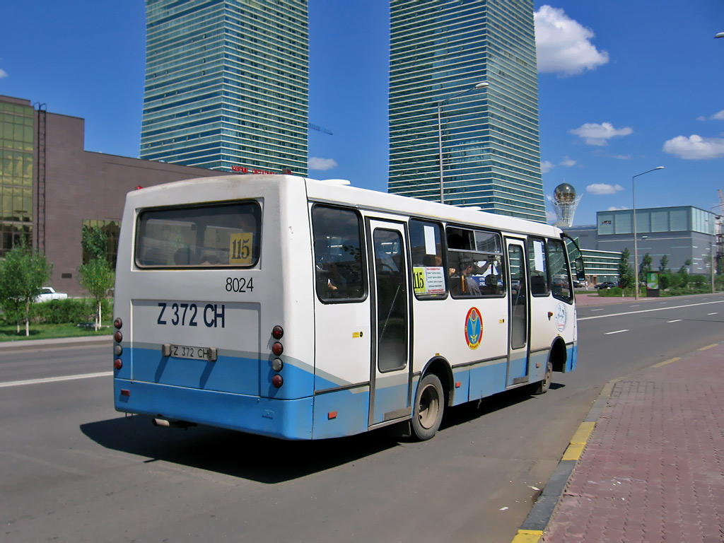 Рейсовый автобус 20. Автобус 20. Астана электро автобус. Владивосток автобус электробус. Автобус Астана.