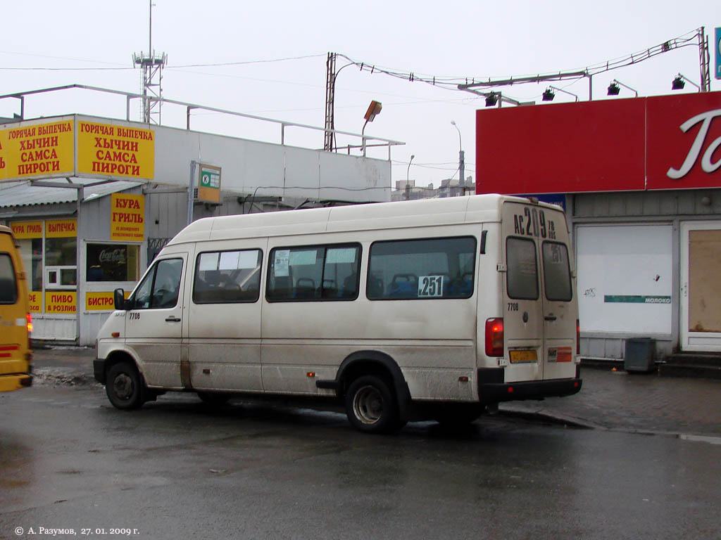 Остановки автобуса 251. Автобус 251 СПБ. 251 Маршрутка. ЛТ 46 автобус желтый вес. Фольксваген ЛТ 46 маршрутка СПБ.