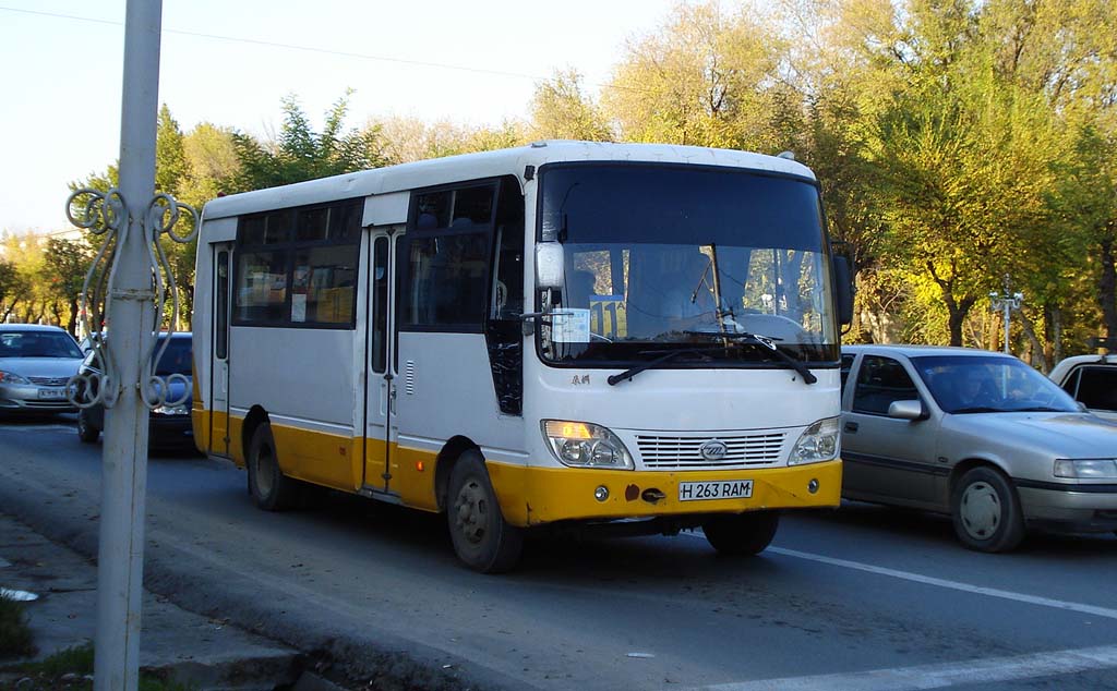 Маршрут автобусов шымкент. Ташкент Шымкент автобус. Ram автобус.