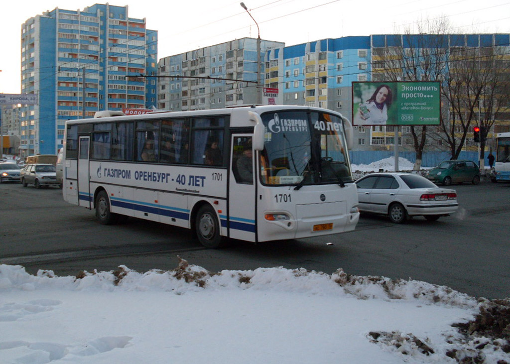 18 автобус оренбург. Маршрутка Оренбург. 45 Автобус Оренбург. Дикий автобус Оренбург.