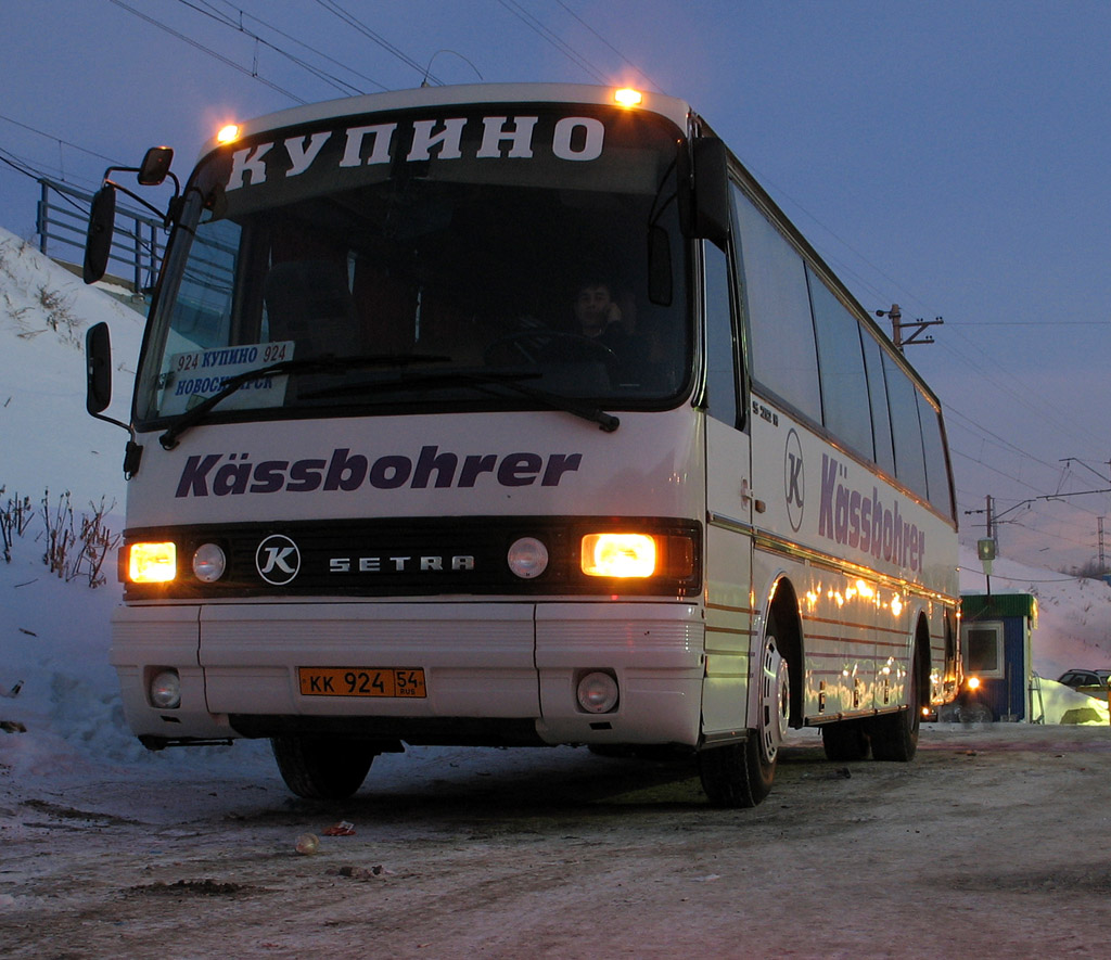 Новосибирск купино. Автобус Новосибирск Купино. Автобус Новосибирск Карасук. Автобус Кызыл Новосибирск.