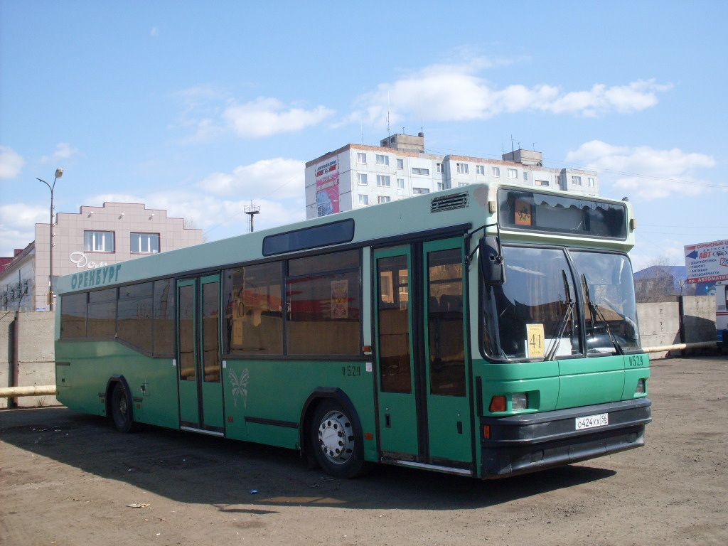 Автобус 529.