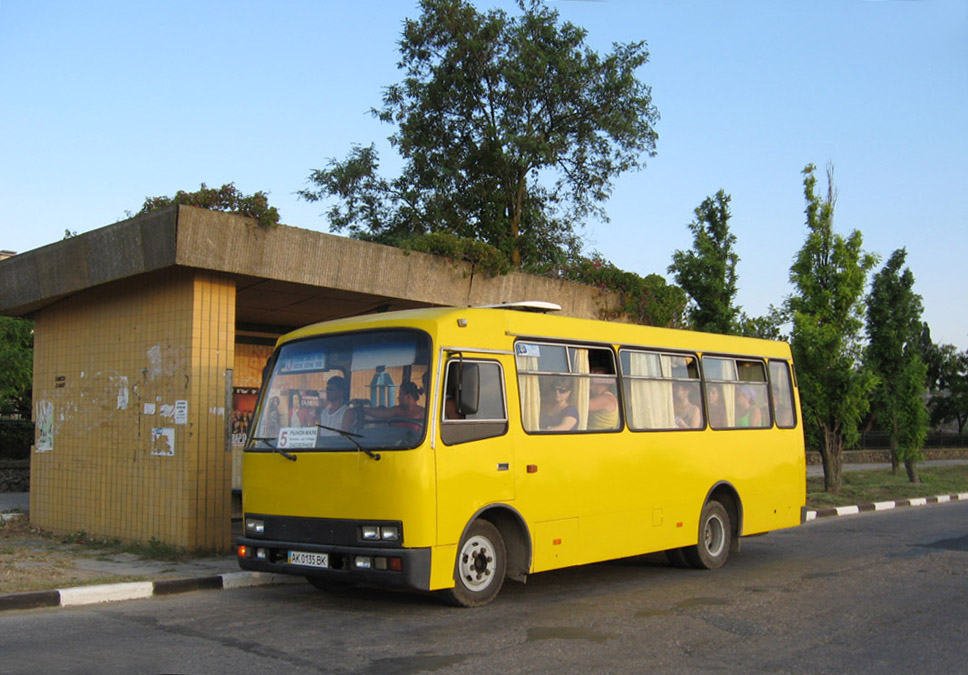 Фото автобуса в крыму