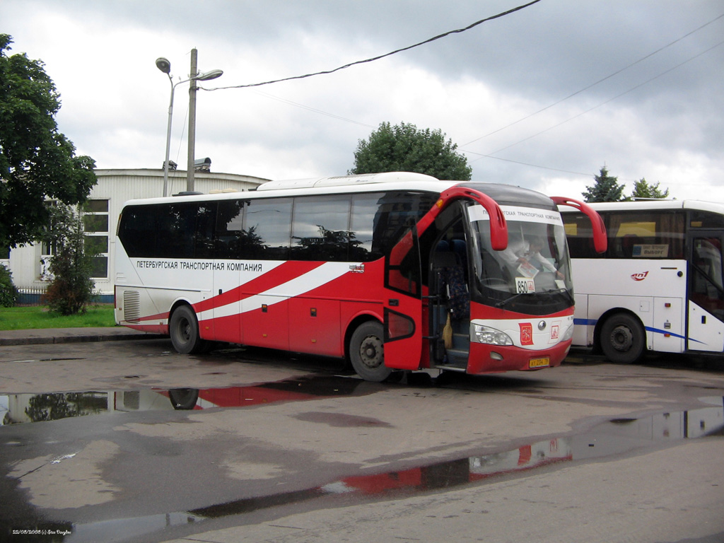 Остановки автобуса выборг. Автобус 850 Санкт-Петербург Выборг. СПБ Выборг 850 автобус. Выборг автовокзал 2002. Автобус Парнас Приозерск.