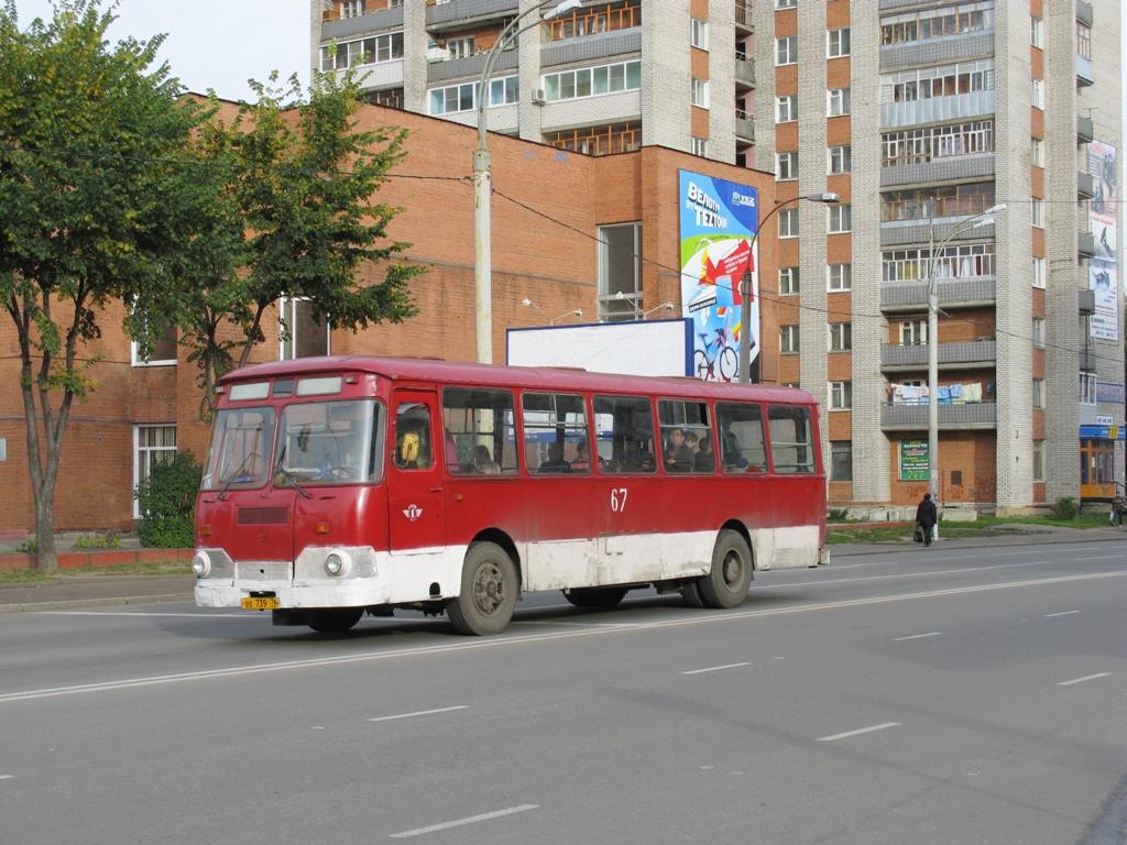 Рыбинский автобус. ЛИАЗ 677 ВМЗ Рыбинск. 67 Автобус Ярославль. Автовокзал Рыбинск. 12 Автобус Рыбинск.