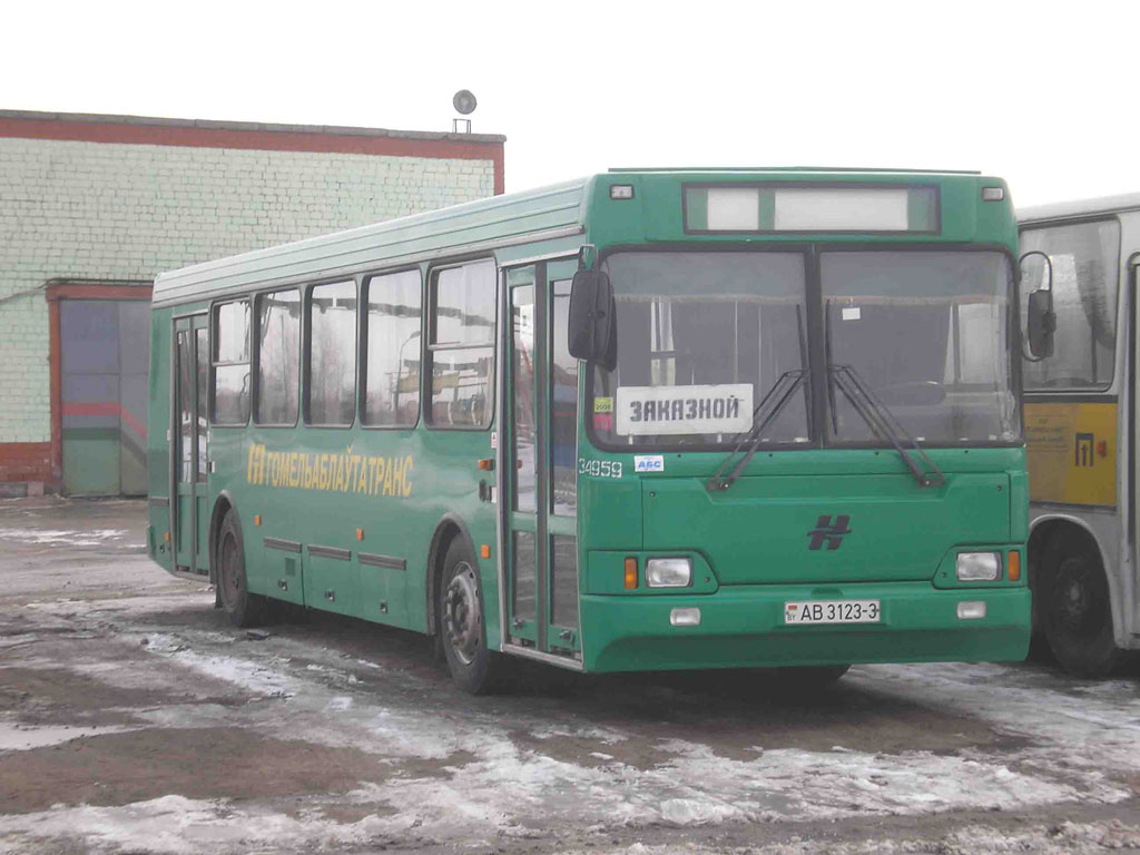 Пригородные автобусы жлобин. 324л автобус. Москва-Жлобин автобус.