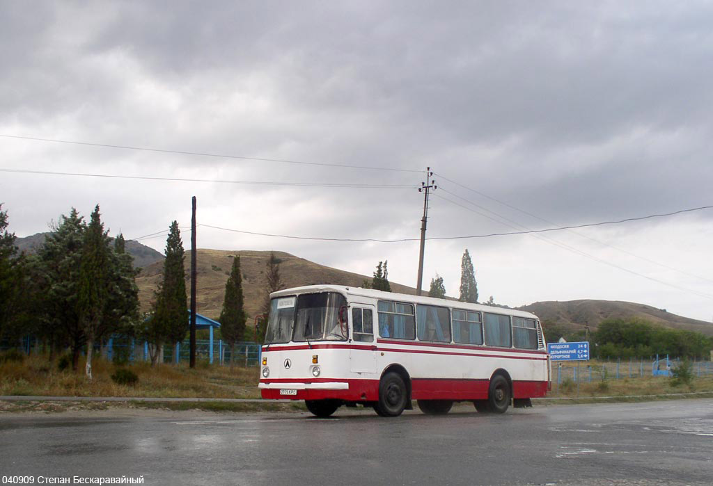 Republic of Crimea, LAZ-695N # 2775 КРС