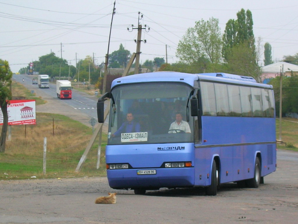 Odessa region, Neoplan N316SHD Transliner (Solaris) # BH 6528 BE