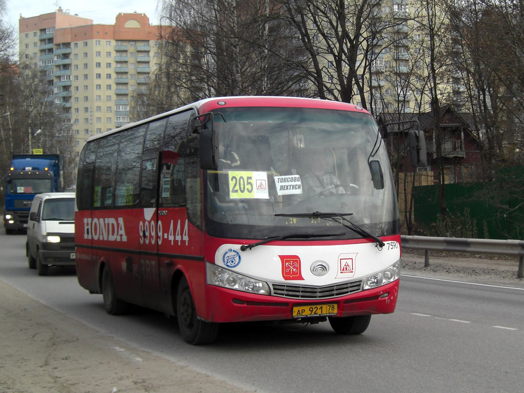 205 автобус нижний новгород комсомольский. Маршрутка 205 Токсово. Ютонг 6737 маршрутка СПБ. Автобус 205а Мурино. Yutong zk6737d маршрутка СПБ.