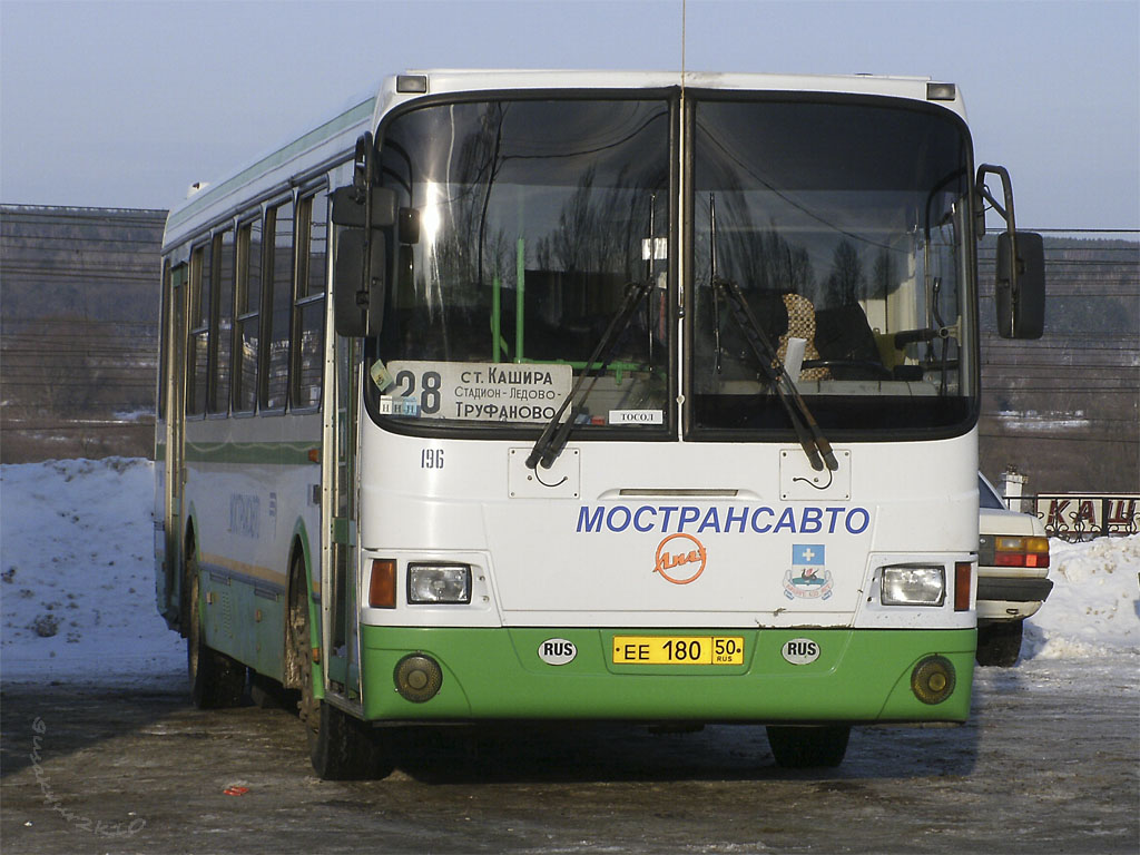 Сегодня москва кашира автобус 381. Автобус 381 Москва Кашира. Автобус Кашира. Автобус 1030. Автобусы в Кашире 2.