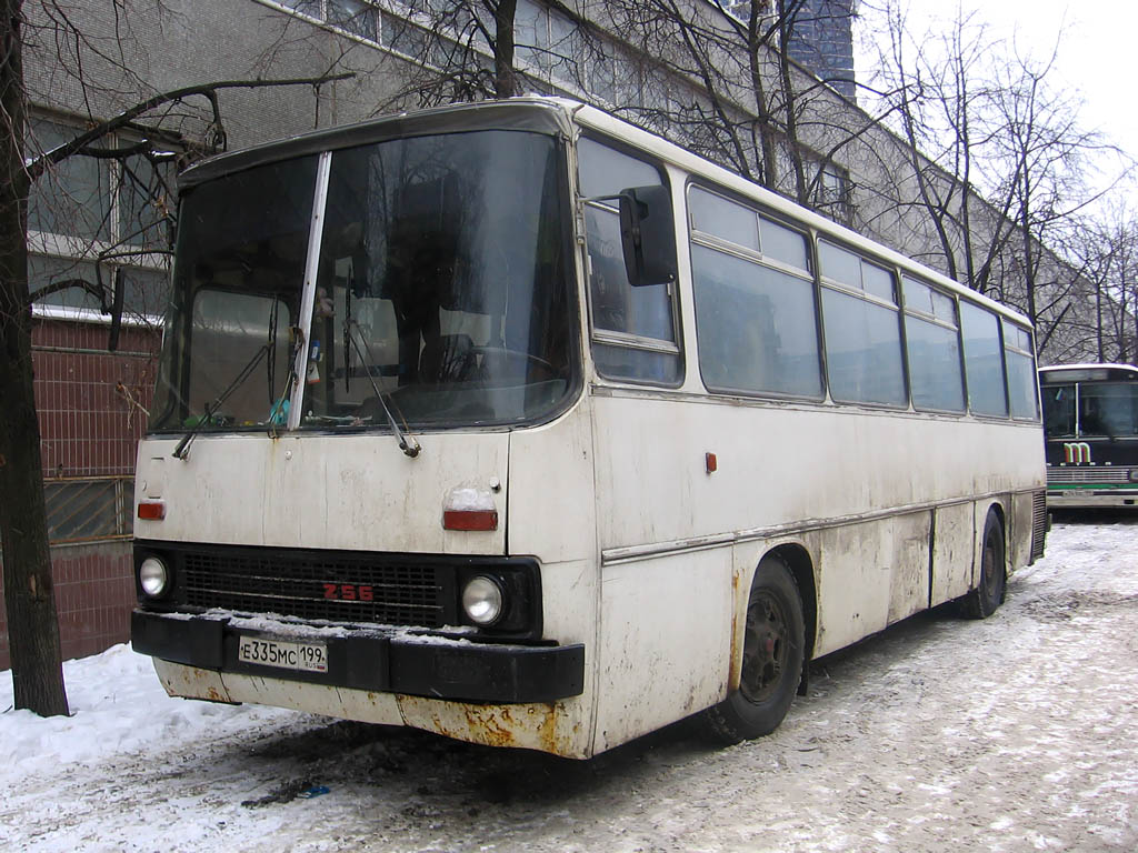 Moscow, Ikarus 256.51 # Е 335 МС 199