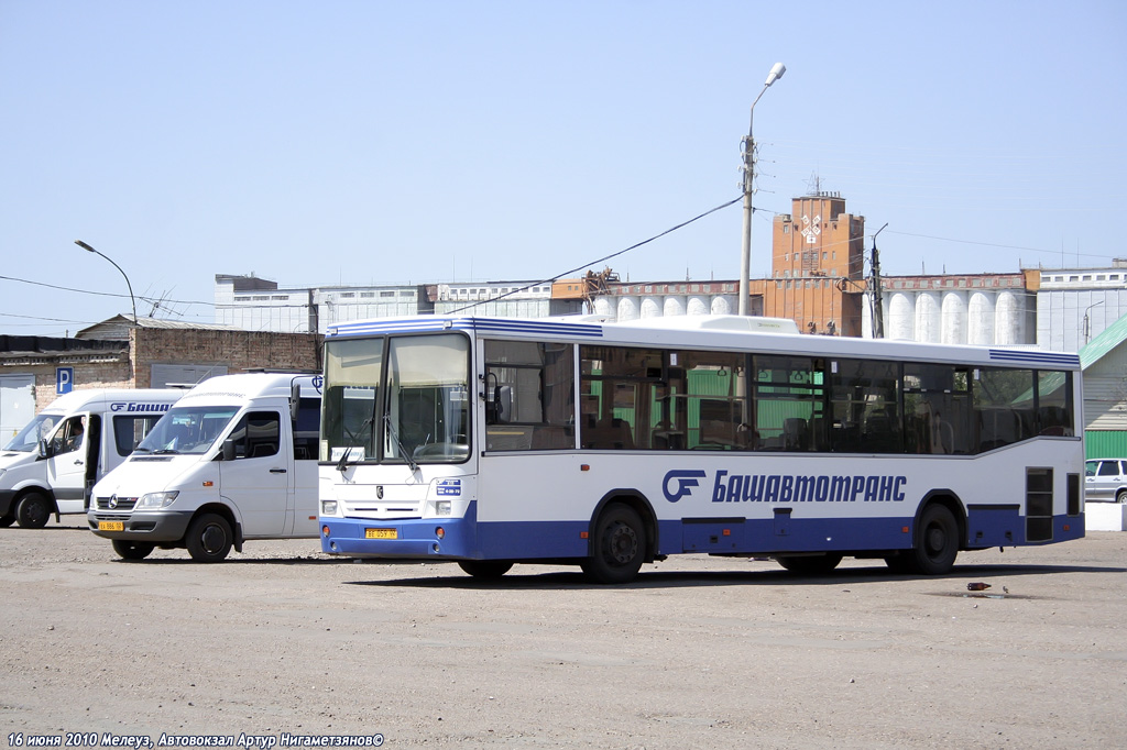 Автовокзал стерлитамак. Автовокзал Мелеуз Стерлитамак. Маршрут Мелеуз Стерлитамак автовокзал. Башавтотранс маршрут Мелеуз Стерлитамак.