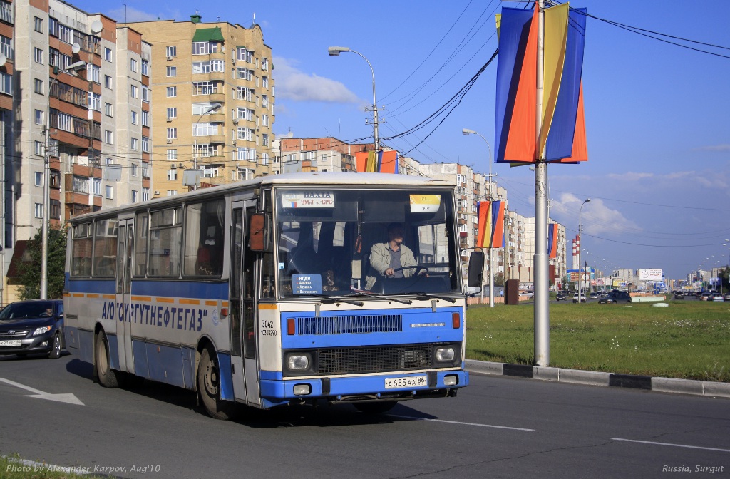 18 автобус сургут. Кароса Сургут. Автобусы Кароса Сургут. Автобус Кароса Сургутнефтегаз. 21 Автобус Сургут.