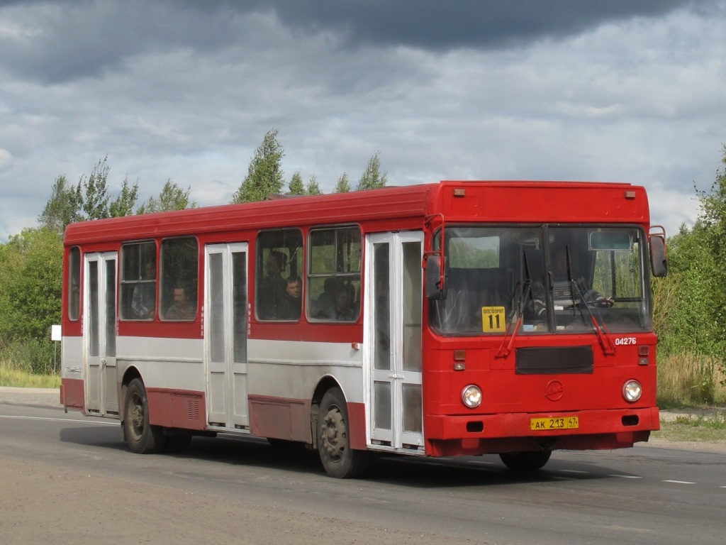 Автобусы ленинградская область. Тосненский Автобусный завод. Ленинградская область автобус. Автобус ЛЕНОБЛАСТЬ. Автобус ЛАЭС авто.