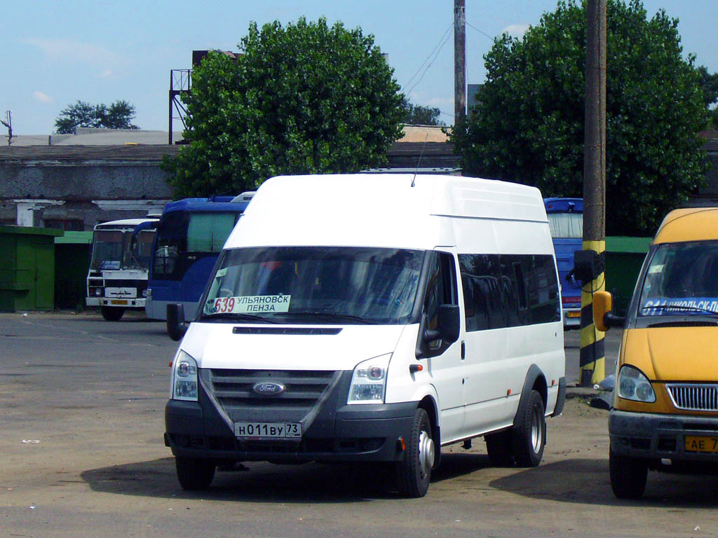 Хендай ульяновск новый город. Нижегородец-222702 (Ford Transit). Нижегородец 222702. Пенза Ульяновск автобус. Автобус Пенза Ульяновск места.