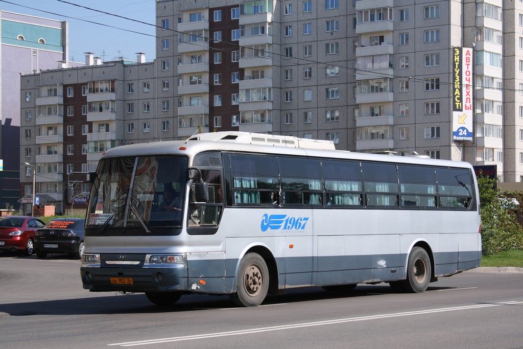 Автобус номер 111. 513 Автобус Красноярск Кедровый. Хендай Аэроспейс автобус. Автобусы Кедровый Красноярск. Автобус 7 Красноярск.