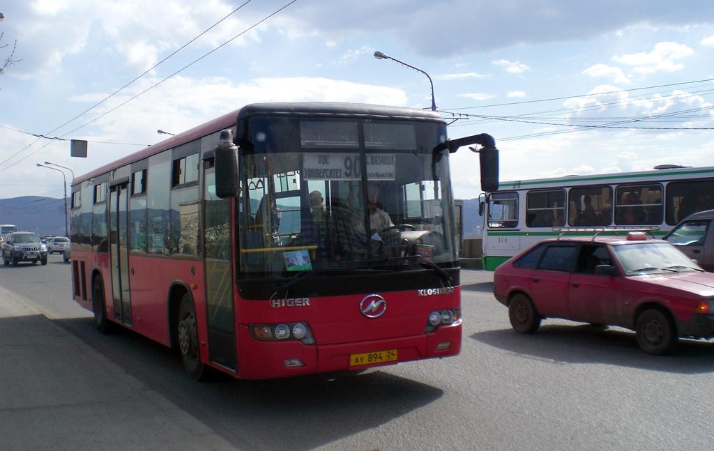 Автобус красноярский край. Higer Красноярск автобус 99. 555 Автобус Красноярск. Красноярск т381ор автобус. Северо бусы автобусы Красноярск.