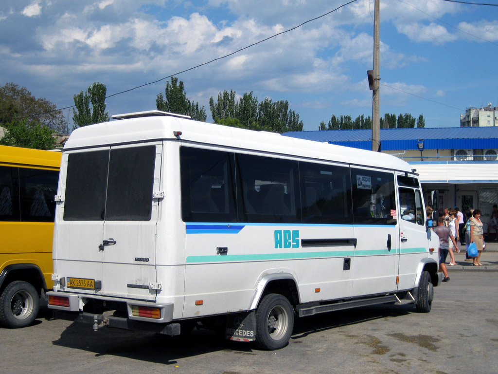 Republic of Crimea, Mercedes-Benz Vario 614D # AK 2575 AA