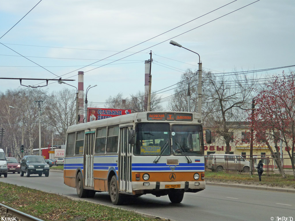 Маршрут 132. Курск маршрут 132. Курский автобус. 132 Автобус Курск. В Курске автобусы ЛАЗ.