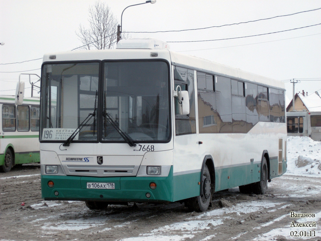 Saint Petersburg, NefAZ-5299-30-32 # 7668