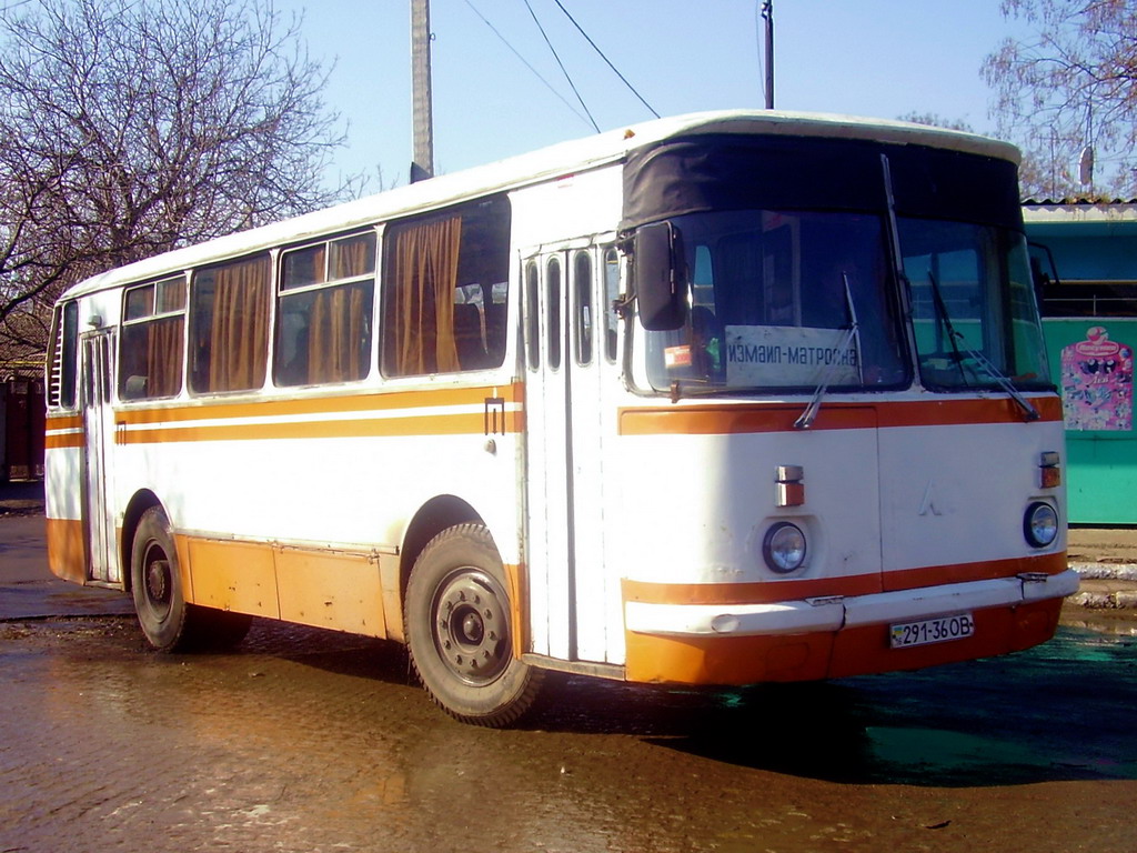 Лаз 695 н фото