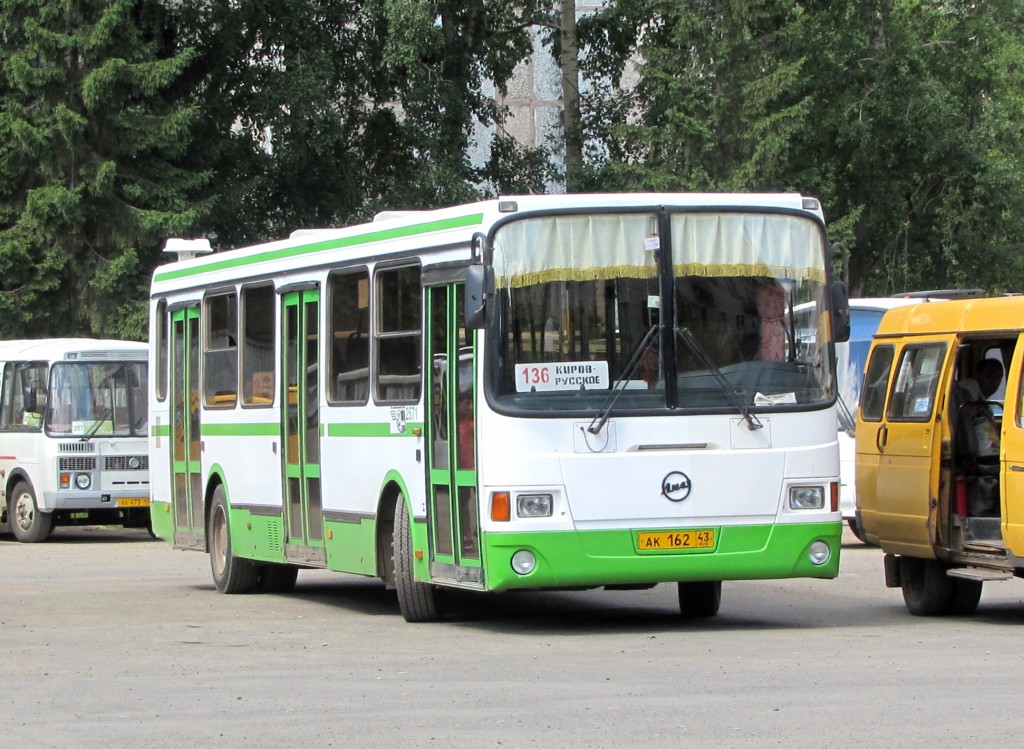 Маршрут киров. ЛИАЗ 5256 Киров. ЛИАЗ 5256 В Кирове. ЛИАЗ Киров. ЛИАЗ 5256 В Кировской области.