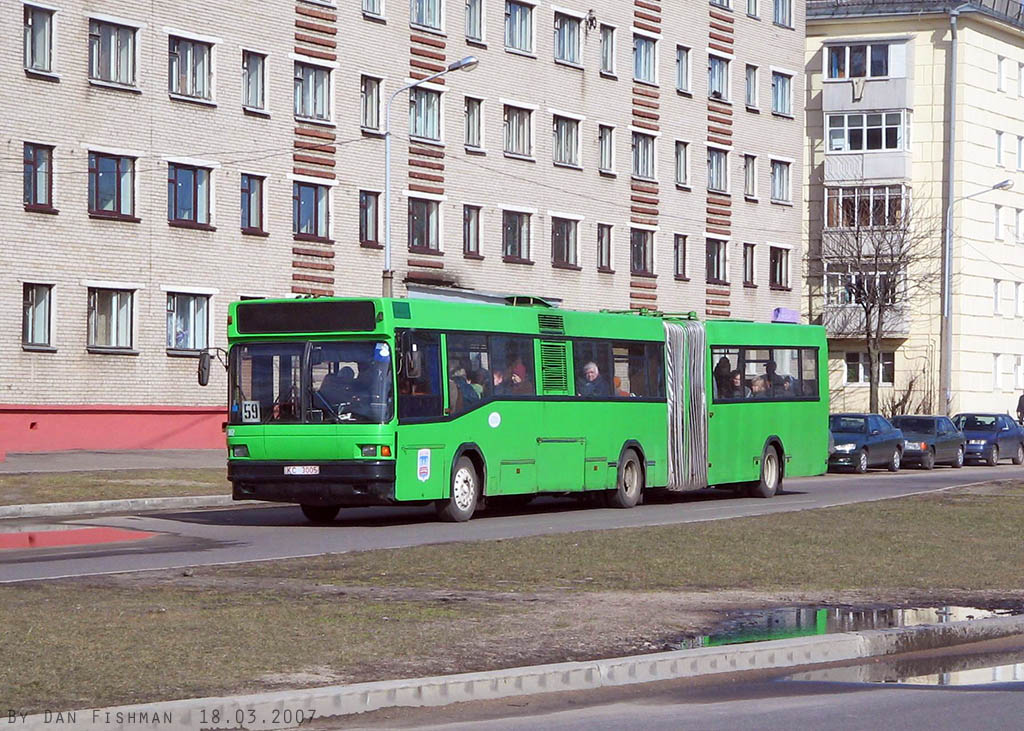 Маршрут 59 минск. МАЗ 105. Автобус МАЗ 105. Сочлененный МАЗ-105. МАЗ 105 мотор.