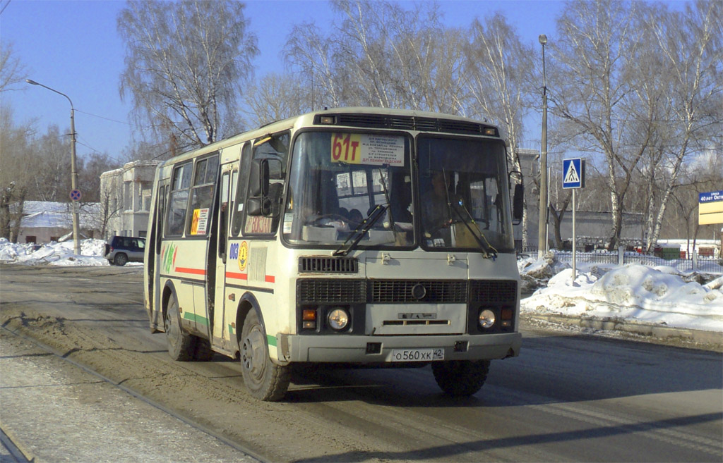 379 автобус остановки. ПАЗ 32054-04.